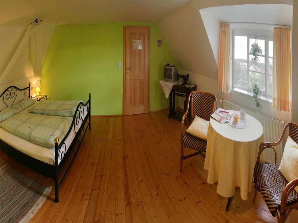 Worners Schloss Weingut & Wellness-Hotel Prichsenstadt Esterno foto