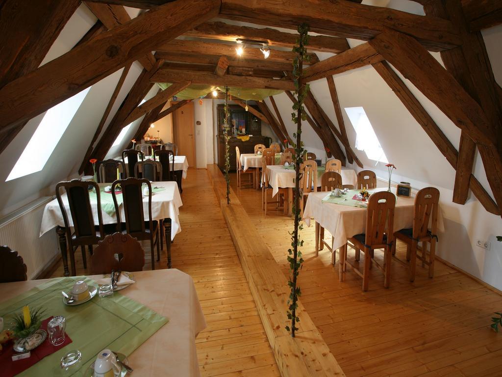 Worners Schloss Weingut & Wellness-Hotel Prichsenstadt Esterno foto