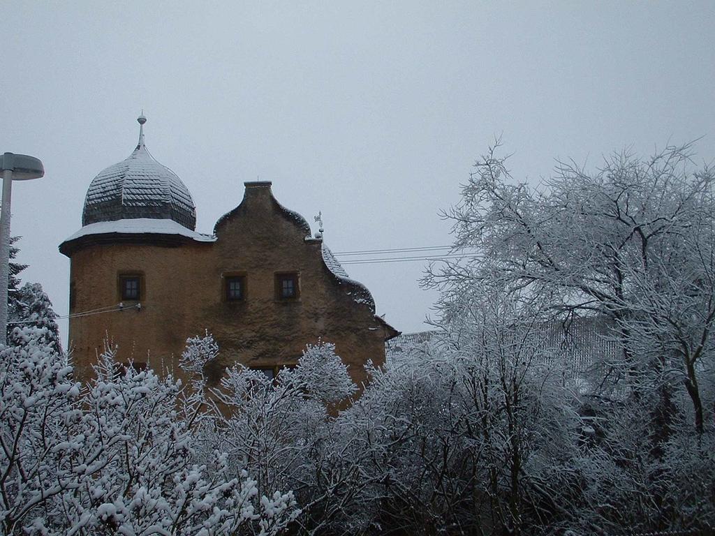 Worners Schloss Weingut & Wellness-Hotel Prichsenstadt Esterno foto