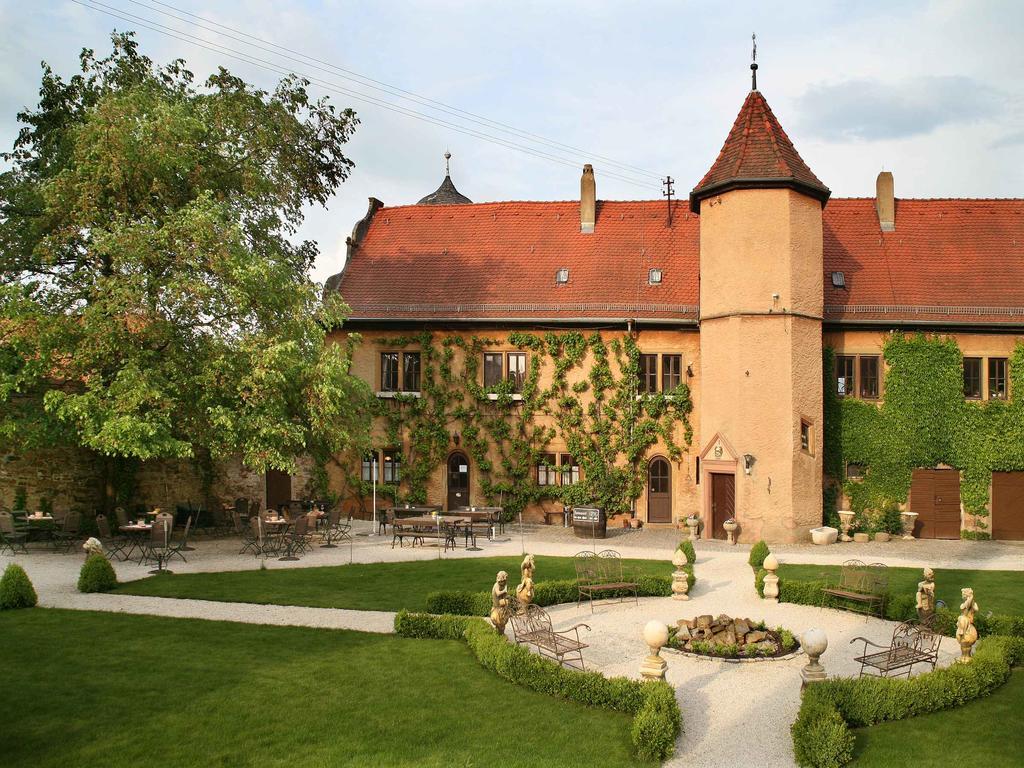 Worners Schloss Weingut & Wellness-Hotel Prichsenstadt Esterno foto
